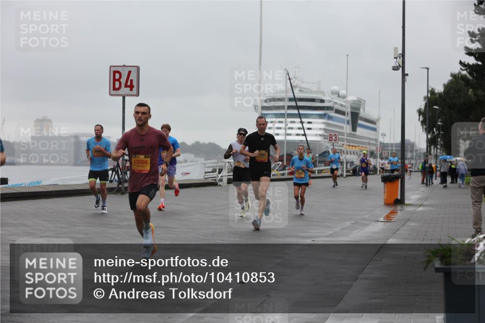 13.09.2026 - Kiel Lauf Andreas Tolksdorf http://msf.ph/oto/10410853 13.09.2026 11:43:44 Kiellinie 4, 12604, 7084, 3 meine-sportfotos.de