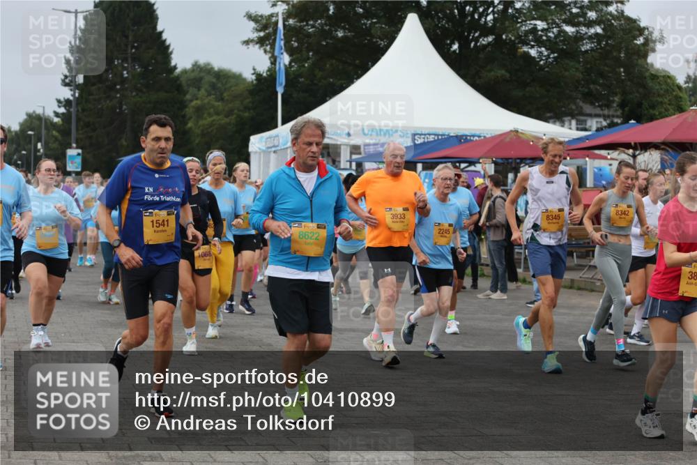 13.09.2026 - Kiel Lauf Andreas Tolksdorf http://msf.ph/oto/10410899 13.09.2026 10:01:47 Kiellinie 1541, 1068, 39, 8622, 3933, 8345, 2245, 8342, 17, 38 meine-sportfotos.de
