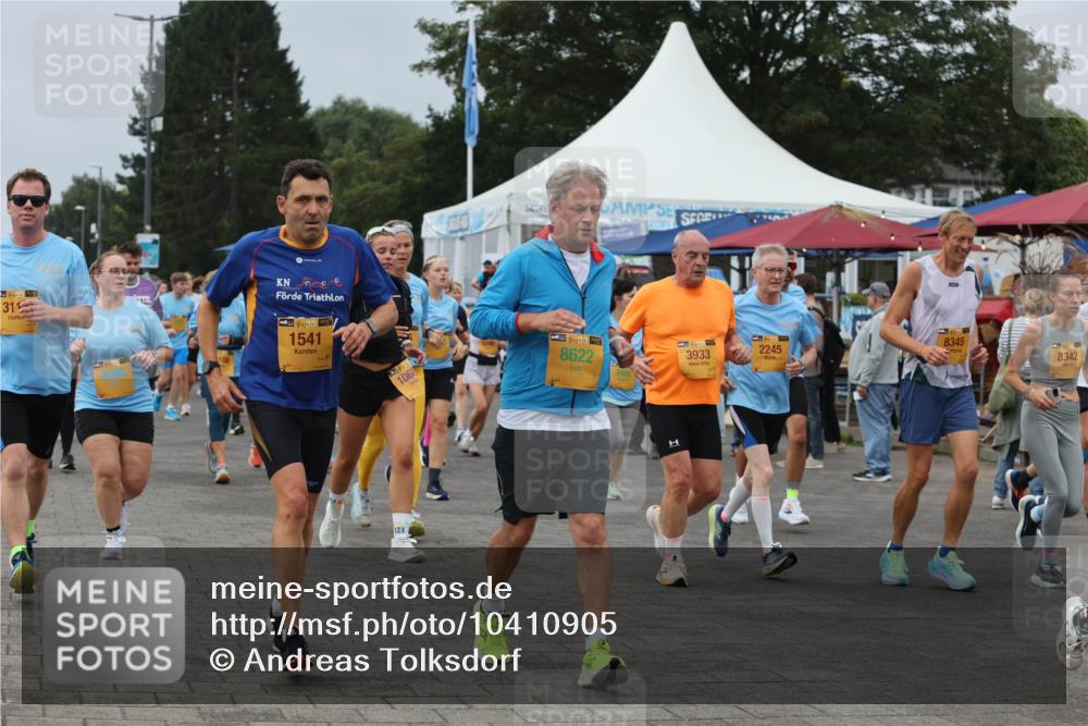 13.09.2026 - Kiel Lauf Andreas Tolksdorf http://msf.ph/oto/10410905 13.09.2026 10:01:47 Kiellinie 39, 311, 2490, 38, 1541, 1068, 38, 8622, 3933, 2245, 8345, 8342 meine-sportfotos.de
