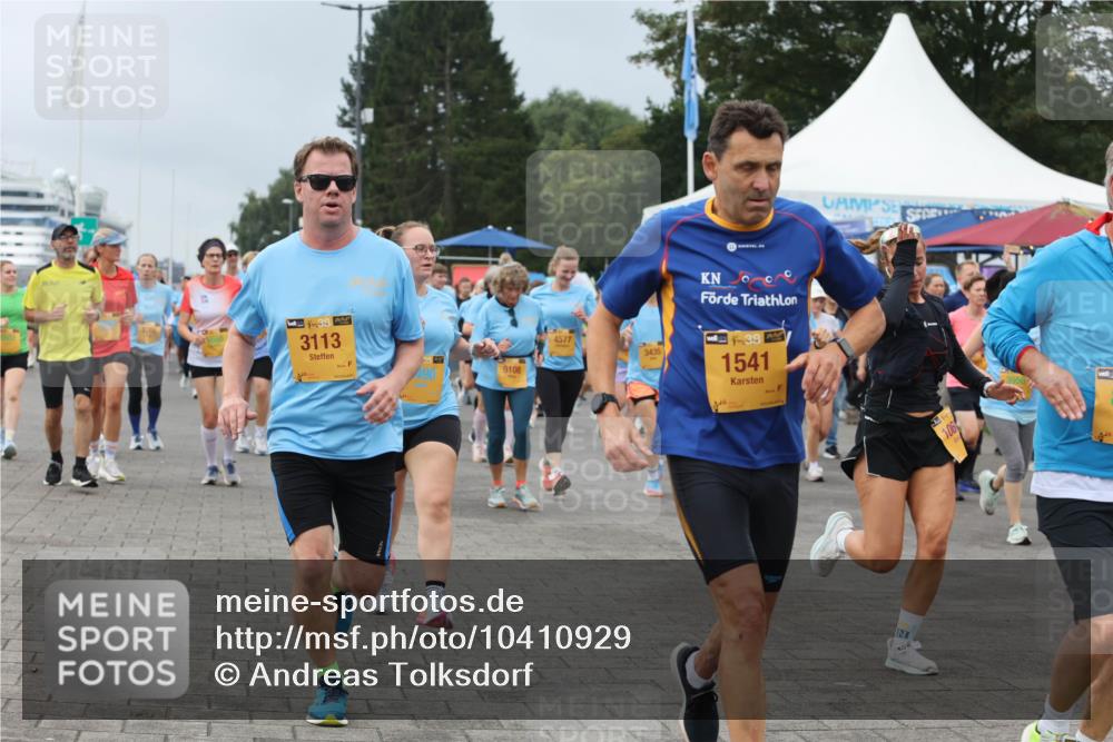 13.09.2026 - Kiel Lauf Andreas Tolksdorf http://msf.ph/oto/10410929 13.09.2026 10:01:48 Kiellinie 3113, 9108, 4577, 3435, 38, 1541, 06 meine-sportfotos.de