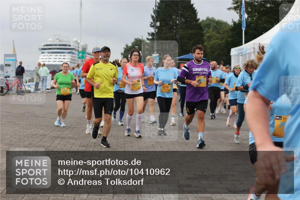 13.09.2026 - Kiel Lauf Andreas Tolksdorf http://msf.ph/oto/10410962 13.09.2026 10:01:50 Kiellinie 6332 meine-sportfotos.de