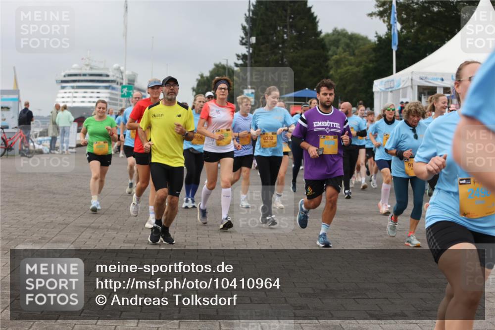 13.09.2026 - Kiel Lauf Andreas Tolksdorf http://msf.ph/oto/10410964 13.09.2026 10:01:50 Kiellinie 6208, 6332, 4686, 91, 2496 meine-sportfotos.de