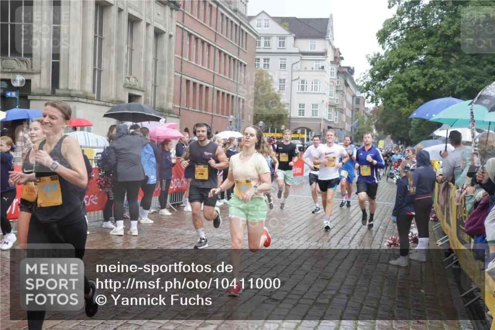 13.09.2026 - Kiel Lauf Yannick Fuchs http://msf.ph/oto/10411000 13.09.2026 10:41:48 Ziel 698, 811, 1206, 1330, 1445, 1507, 2013, 2387, 2547, 2927, 3249, 3351, 4559, 4895, 4959, 5108, 5158, 6165, 6564, 6960, 7363, 7403, 8151, 8937, 9364, 9395, 9526, 10273, 10589, 10790, 10960, 11336, 11461, 11484, 11530, 11659, 11858, 11916, 12419, 67, 214, 604, 827, 849, 1183, 1241, 1494, 1704, 1772, 1785, 1933, 2388, 2531, 2532, 2647, 3329, 3330, 3363, 3960, 4062, 4436, 4732, 4976, 5058, 5335, 5726, 5753, 5839, 6461, 6654, 6993, 8155, 9398, 9947, 10066, 10307, 150 meine-sportfotos.de
