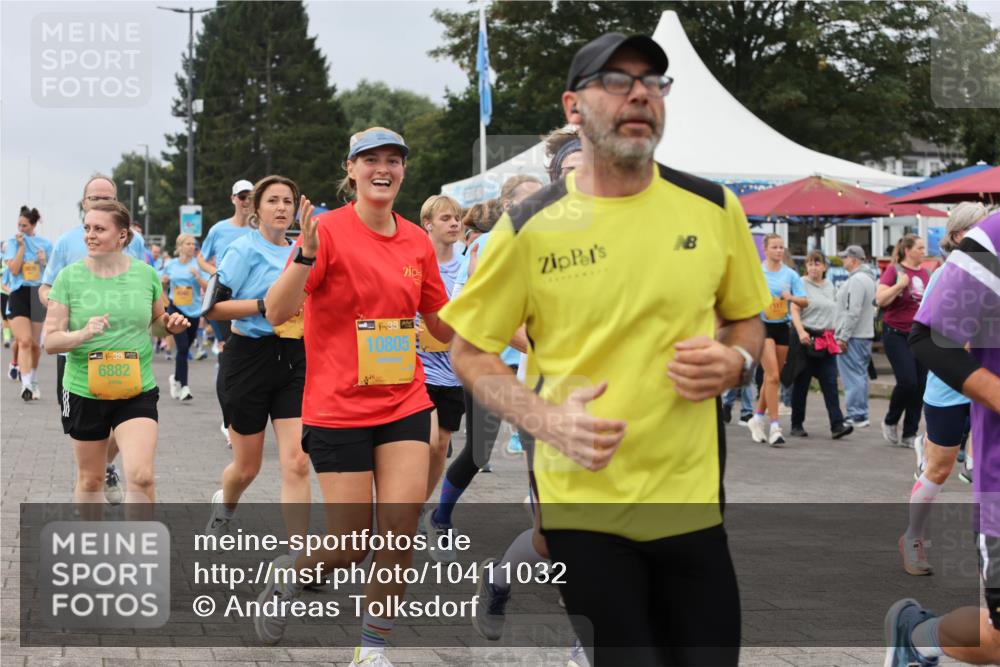13.09.2026 - Kiel Lauf Andreas Tolksdorf http://msf.ph/oto/10411032 13.09.2026 10:01:52 Kiellinie 38, 6882, 38, 10805 meine-sportfotos.de