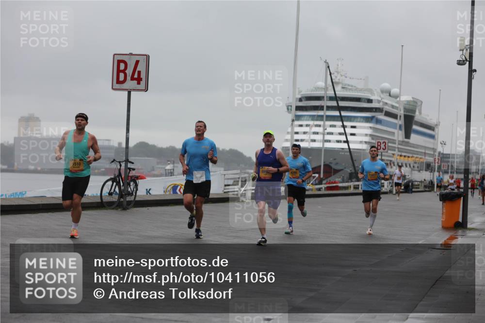 13.09.2026 - Kiel Lauf Andreas Tolksdorf http://msf.ph/oto/10411056 13.09.2026 11:43:53 Kiellinie 1510, 4, 4280, 11817, 3 meine-sportfotos.de