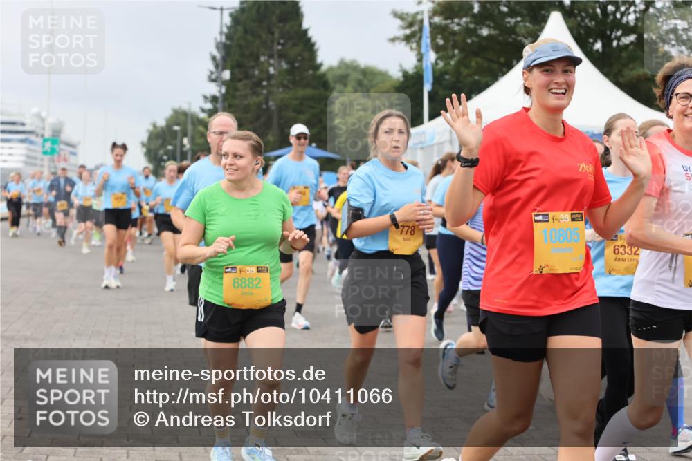 13.09.2026 - Kiel Lauf Andreas Tolksdorf http://msf.ph/oto/10411066 13.09.2026 10:01:53 Kiellinie 6882, 778, 48, 10805, 6332 meine-sportfotos.de