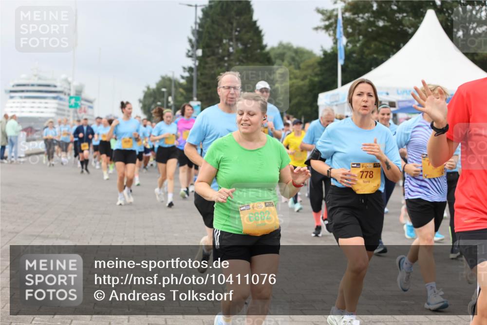 13.09.2026 - Kiel Lauf Andreas Tolksdorf http://msf.ph/oto/10411076 13.09.2026 10:01:53 Kiellinie 6882, 38, 778 meine-sportfotos.de