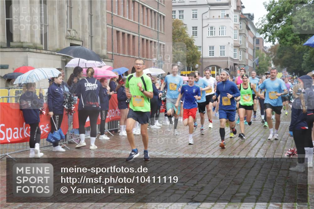 13.09.2026 - Kiel Lauf Yannick Fuchs http://msf.ph/oto/10411119 13.09.2026 10:42:08 Ziel 150, 294, 580, 1755, 2665, 2819, 2972, 3212, 3372, 3985, 4399, 4475, 4513, 4604, 5155, 5669, 5749, 6175, 6236, 6587, 6677, 7051, 7475, 7923, 8034, 9147, 9391, 9420, 9595, 9920, 10452, 10725, 10877, 11021, 12639, 214, 580, 604, 698, 811, 1206, 1330, 1416, 1445, 1507, 1772, 2013, 2375, 2387, 2532, 2535, 2547, 2667, 2927, 3188, 3249, 3329, 3330, 3351, 4559, 4895, 4959, 5108, 5158, 5265, 5322, 6165, 6564, 6656, 6917, 6960, 239, 1638, 2224, 2314 meine-sportfotos.de