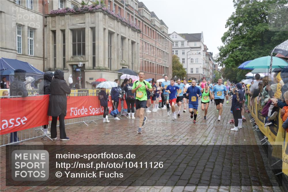 13.09.2026 - Kiel Lauf Yannick Fuchs http://msf.ph/oto/10411126 13.09.2026 10:42:08 Ziel 150, 294, 580, 1755, 2665, 2819, 2972, 3212, 3372, 3985, 4399, 4475, 4513, 4604, 5155, 5669, 5749, 6175, 6236, 6587, 6677, 7051, 7475, 7923, 8034, 9147, 9391, 9420, 9595, 9920, 10452, 10725, 10877, 11021, 12639, 214, 580, 604, 698, 811, 1206, 1330, 1416, 1445, 1507, 1772, 2013, 2375, 2387, 2532, 2535, 2547, 2667, 2927, 3188, 3249, 3329, 3330, 3351, 4559, 4895, 4959, 5108, 5158, 5265, 5322, 6165, 6564, 6656, 6917, 6960, 239, 1638, 2224, 2314 meine-sportfotos.de