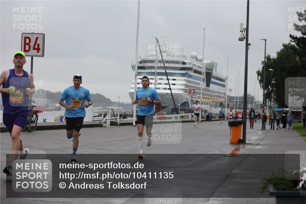 13.09.2026 - Kiel Lauf Andreas Tolksdorf http://msf.ph/oto/10411135 13.09.2026 11:43:56 Kiellinie 4, 6992, 4280, 11817, 3 meine-sportfotos.de