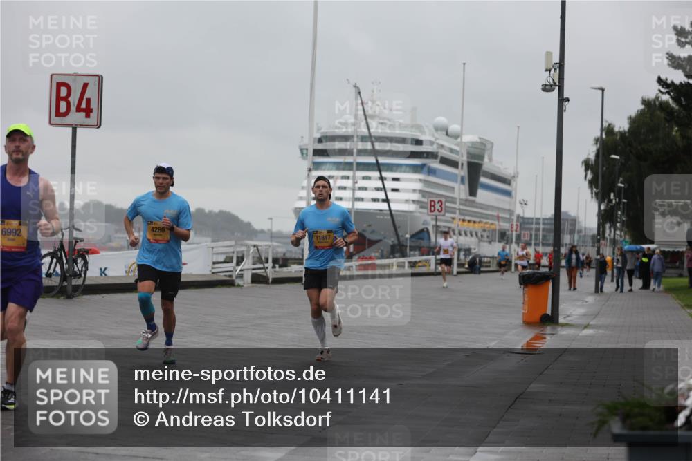 13.09.2026 - Kiel Lauf Andreas Tolksdorf http://msf.ph/oto/10411141 13.09.2026 11:43:56 Kiellinie 4, 4280, 6992, 11817, 3 meine-sportfotos.de