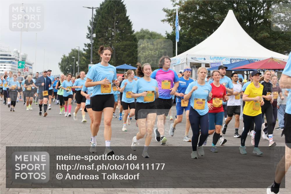 13.09.2026 - Kiel Lauf Andreas Tolksdorf http://msf.ph/oto/10411177 13.09.2026 10:01:56 Kiellinie 4, 1898, 3626, 720, 2265, 1063, 5723, 8714, 4040, 2632, 643 meine-sportfotos.de