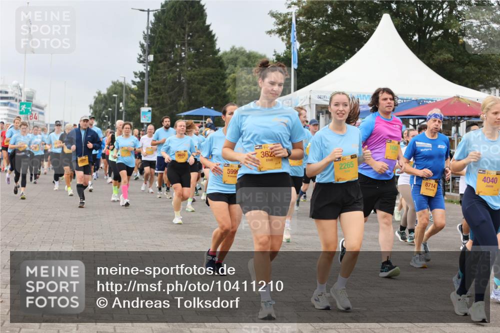 13.09.2026 - Kiel Lauf Andreas Tolksdorf http://msf.ph/oto/10411210 13.09.2026 10:01:57 Kiellinie 4, 1698, 9970, 39, 5999, 362, 39, 2265, 1063, 8714, 38, 4040 meine-sportfotos.de