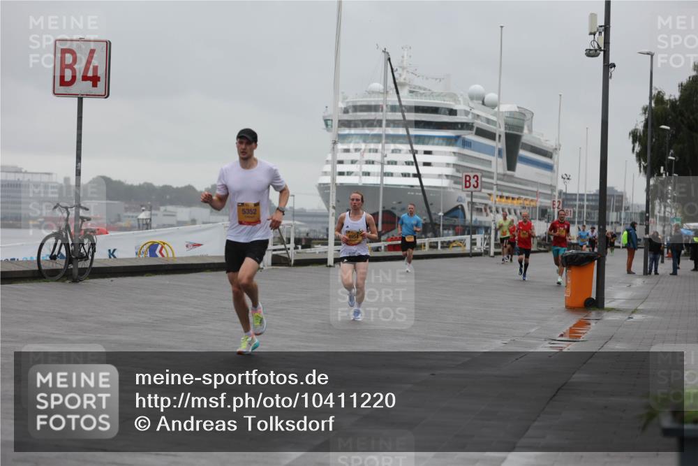 13.09.2026 - Kiel Lauf Andreas Tolksdorf http://msf.ph/oto/10411220 13.09.2026 11:44:09 Kiellinie 4, 5352, 4954, 3, 81 meine-sportfotos.de
