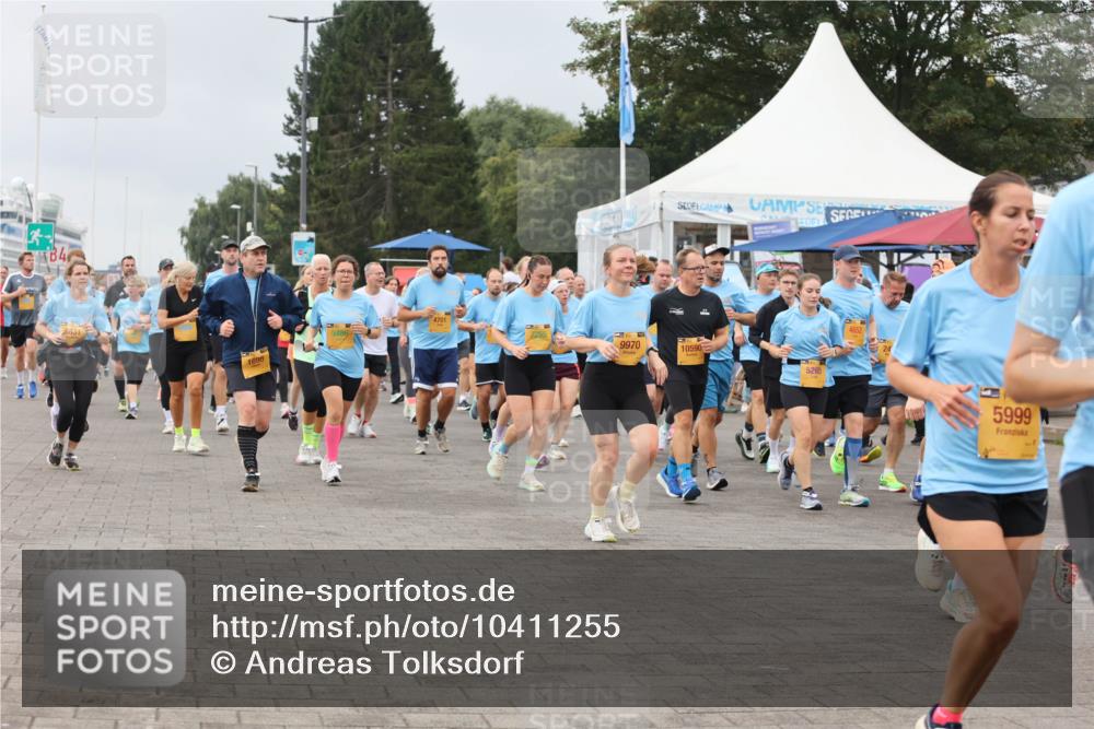 13.09.2026 - Kiel Lauf Andreas Tolksdorf http://msf.ph/oto/10411255 13.09.2026 10:01:59 Kiellinie 13, 4, 6831, 9486, 1698, 4701, 9970, 10590, 5260, 7, 24, 5999 meine-sportfotos.de