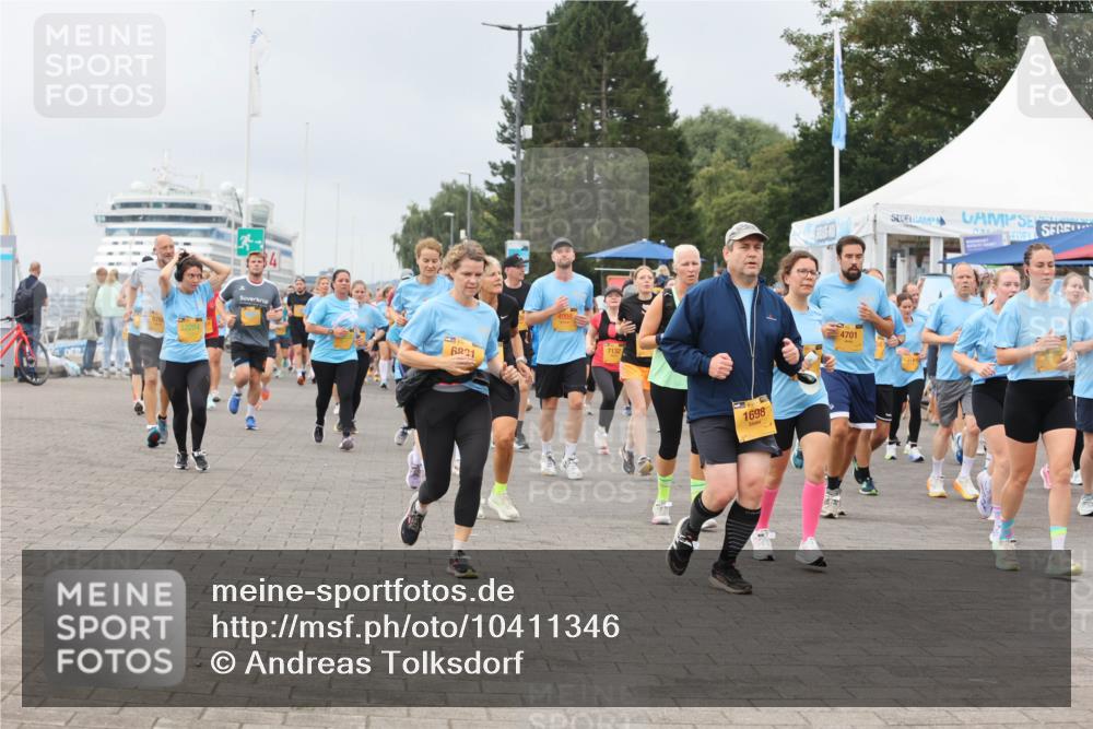 13.09.2026 - Kiel Lauf Andreas Tolksdorf http://msf.ph/oto/10411346 13.09.2026 10:02:01 Kiellinie 7132, 6821, 1698, 4701 meine-sportfotos.de