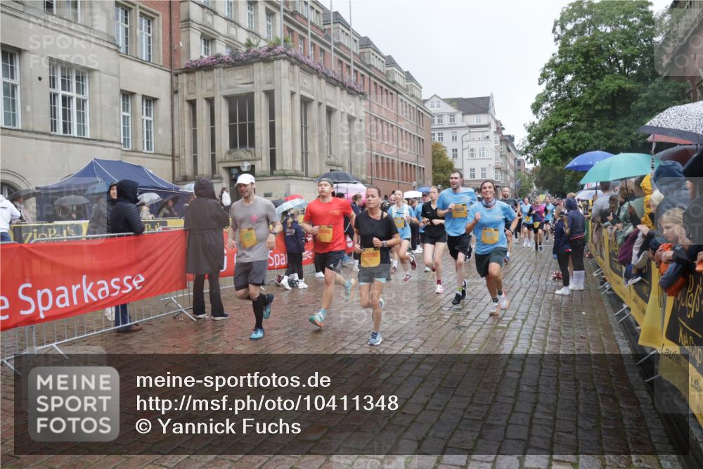 13.09.2026 - Kiel Lauf Yannick Fuchs http://msf.ph/oto/10411348 13.09.2026 10:42:26 Ziel 239, 757, 1245, 1328, 1638, 2224, 2314, 2745, 2820, 3367, 4034, 4320, 4352, 5636, 5802, 5877, 6020, 6088, 7187, 7299, 7586, 8304, 8318, 8758, 9135, 9152, 9548, 9635, 10112, 10328, 10465, 10558, 10625, 10724, 11148, 11770, 12619, 150, 294, 580, 1206, 1328, 1416, 1755, 2013, 2375, 2535, 2547, 2665, 2667, 2819, 2972, 3188, 3212, 3254, 3372, 3985, 4399, 4475, 4513, 4559, 4604, 4919, 5155, 5265, 5322, 5669, 5749, 6175, 6236, 6587, 6656, 6677, 6678, 6917, 2507, 3821, 4451, 3351 meine-sportfotos.de