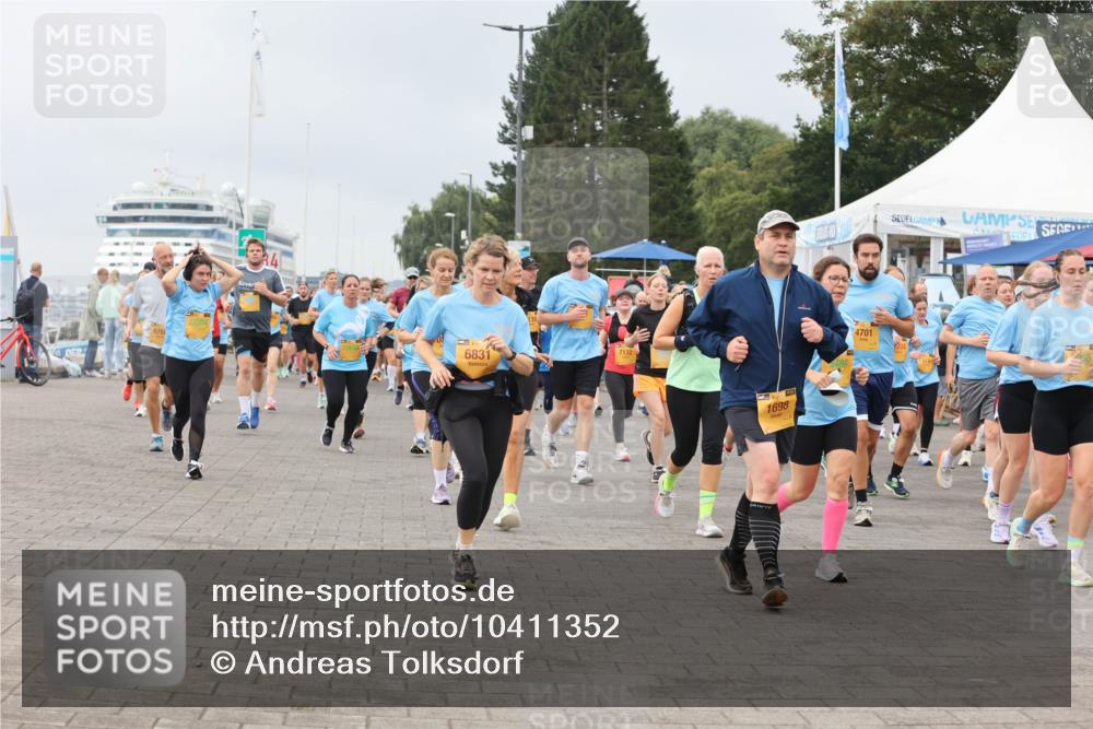13.09.2026 - Kiel Lauf Andreas Tolksdorf http://msf.ph/oto/10411352 13.09.2026 10:02:01 Kiellinie 676, 12204, 6831, 7132, 1698, 4701 meine-sportfotos.de