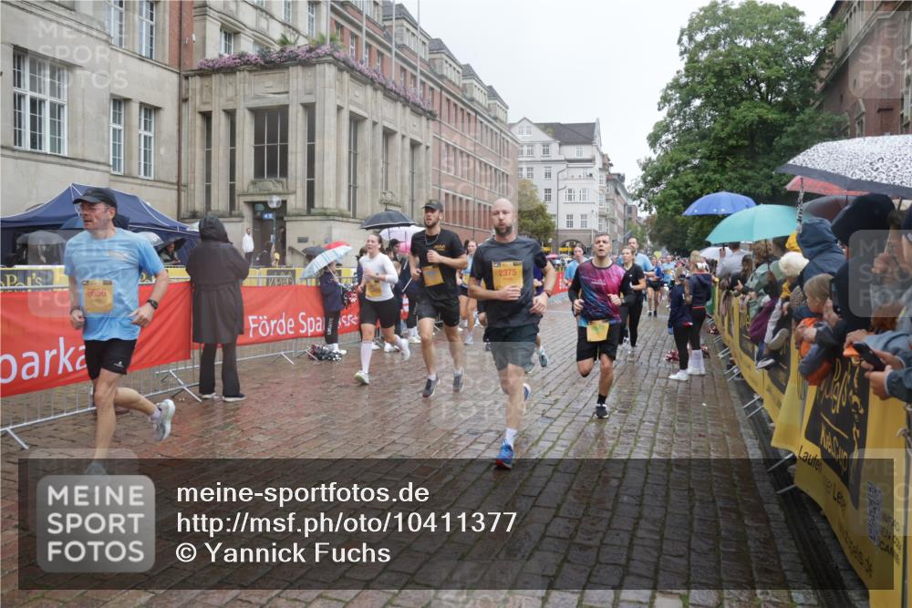 13.09.2026 - Kiel Lauf Yannick Fuchs http://msf.ph/oto/10411377 13.09.2026 10:42:29 Ziel 757, 1245, 1638, 2224, 2314, 2507, 2745, 2820, 3821, 4034, 4320, 4352, 4451, 5476, 5636, 5877, 6088, 6615, 7187, 7299, 7586, 8304, 8318, 8418, 8758, 8847, 9135, 9152, 9548, 10112, 10272, 10328, 10558, 10625, 10724, 11148, 11770, 12619, 150, 239, 294, 580, 1328, 1416, 1755, 2375, 2535, 2665, 2667, 2819, 2820, 2972, 3188, 3212, 3254, 3367, 3372, 3985, 4399, 4475, 4513, 4604, 4919, 5155, 5265, 5322, 5669, 5749, 5802, 6020, 6175, 6236, 6587, 6656, 6677, 6678, 6917, 3188, 5265 meine-sportfotos.de