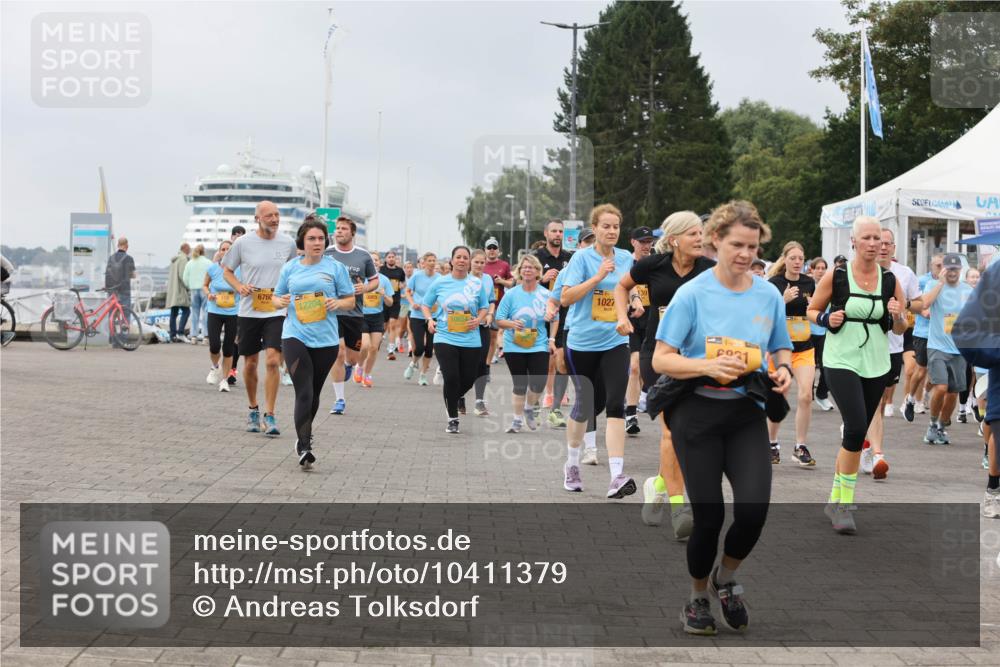 13.09.2026 - Kiel Lauf Andreas Tolksdorf http://msf.ph/oto/10411379 13.09.2026 10:02:02 Kiellinie 6760, 12204, 1027, 35, 2031 meine-sportfotos.de
