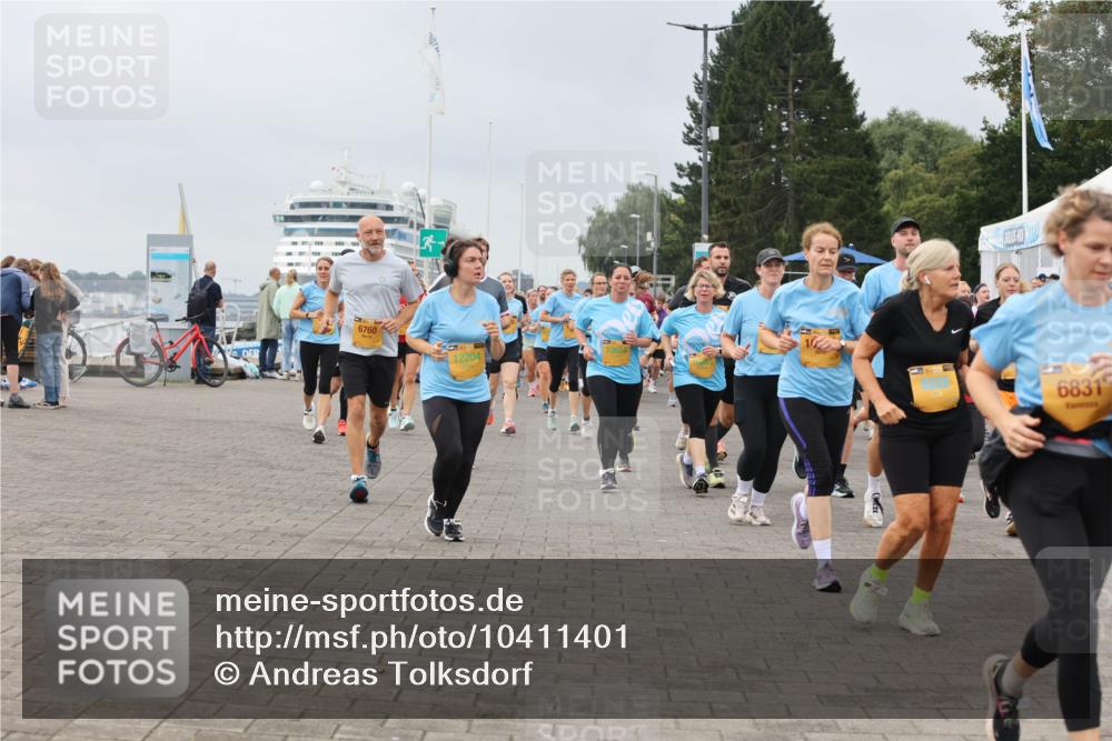 13.09.2026 - Kiel Lauf Andreas Tolksdorf http://msf.ph/oto/10411401 13.09.2026 10:02:02 Kiellinie 13, 6760, 12204, 10654, 6831 meine-sportfotos.de