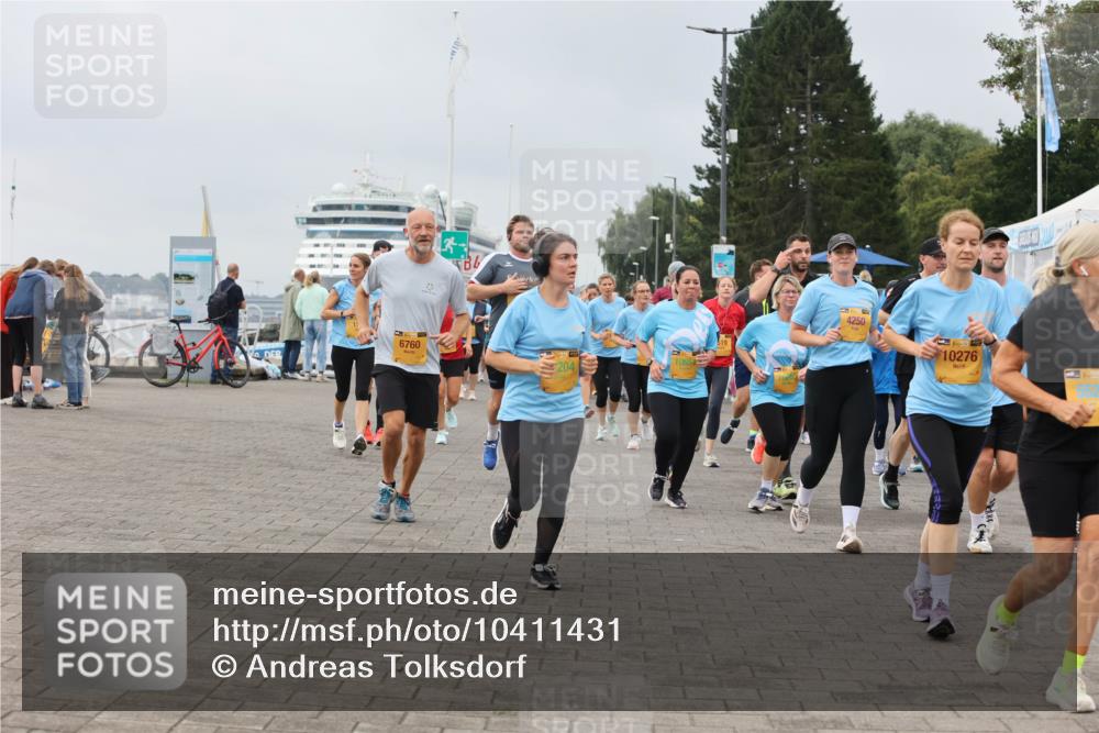 13.09.2026 - Kiel Lauf Andreas Tolksdorf http://msf.ph/oto/10411431 13.09.2026 10:02:03 Kiellinie 6760, 204, 10654, 4250, 10276 meine-sportfotos.de