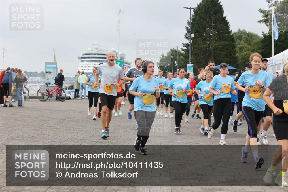 13.09.2026 - Kiel Lauf Andreas Tolksdorf http://msf.ph/oto/10411435 13.09.2026 10:02:03 Kiellinie 6760, 34, 39, 12204, 10654, 4250, 39, 10276 meine-sportfotos.de