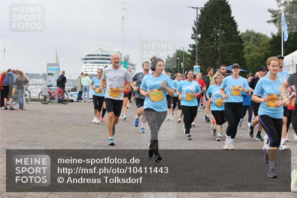 13.09.2026 - Kiel Lauf Andreas Tolksdorf http://msf.ph/oto/10411443 13.09.2026 10:02:03 Kiellinie 6760, 12204, 4250, 0276 meine-sportfotos.de