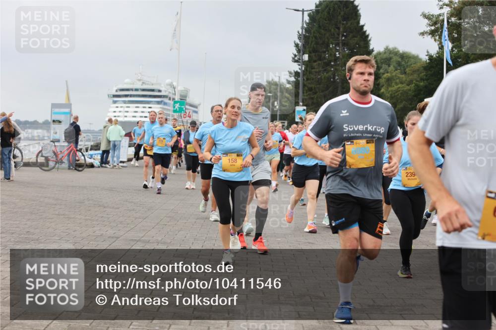 13.09.2026 - Kiel Lauf Andreas Tolksdorf http://msf.ph/oto/10411546 13.09.2026 10:02:06 Kiellinie 4, 158, 239 meine-sportfotos.de