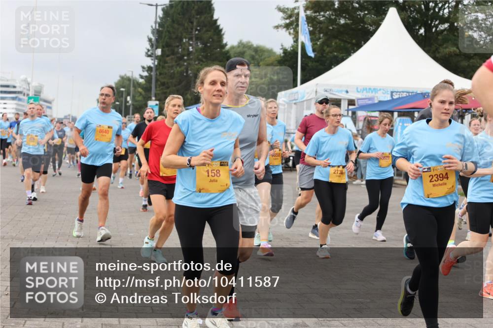 13.09.2026 - Kiel Lauf Andreas Tolksdorf http://msf.ph/oto/10411587 13.09.2026 10:02:08 Kiellinie 8640, 28, 158, 658, 2738, 523, 138, 2394 meine-sportfotos.de