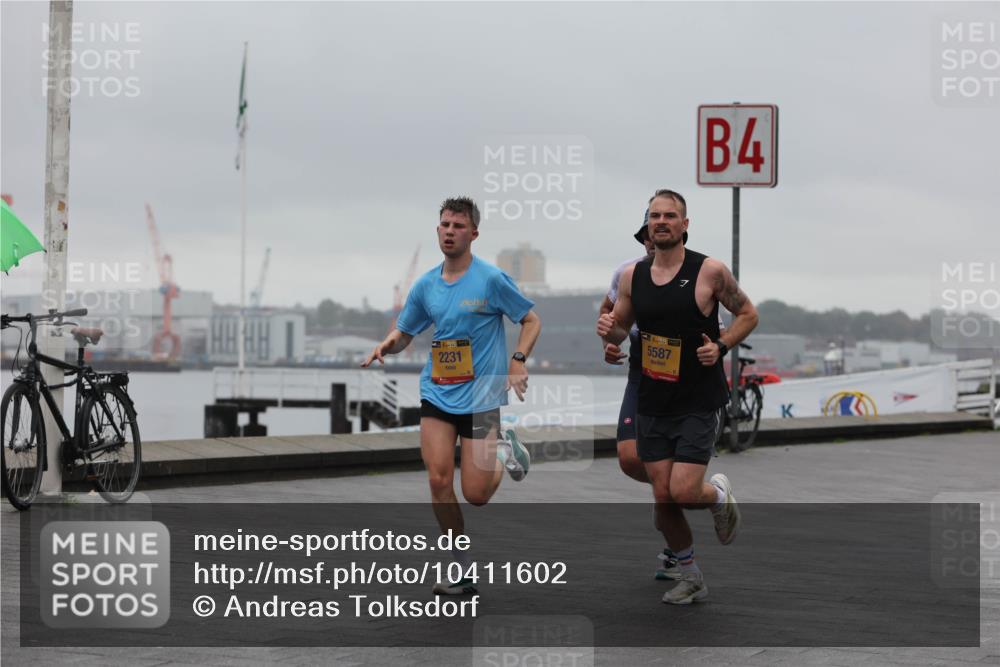 13.09.2026 - Kiel Lauf Andreas Tolksdorf http://msf.ph/oto/10411602 13.09.2026 11:44:33 Kiellinie 3, 5587, 2231, 4 meine-sportfotos.de