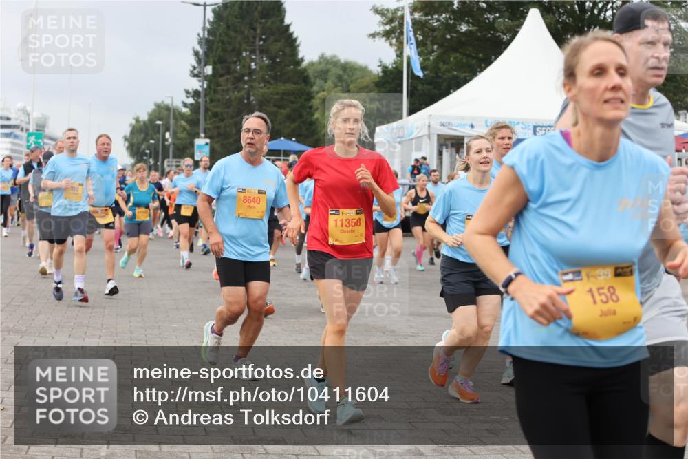 13.09.2026 - Kiel Lauf Andreas Tolksdorf http://msf.ph/oto/10411604 13.09.2026 10:02:08 Kiellinie 979, 8640, 11358, 1, 39, 158 meine-sportfotos.de