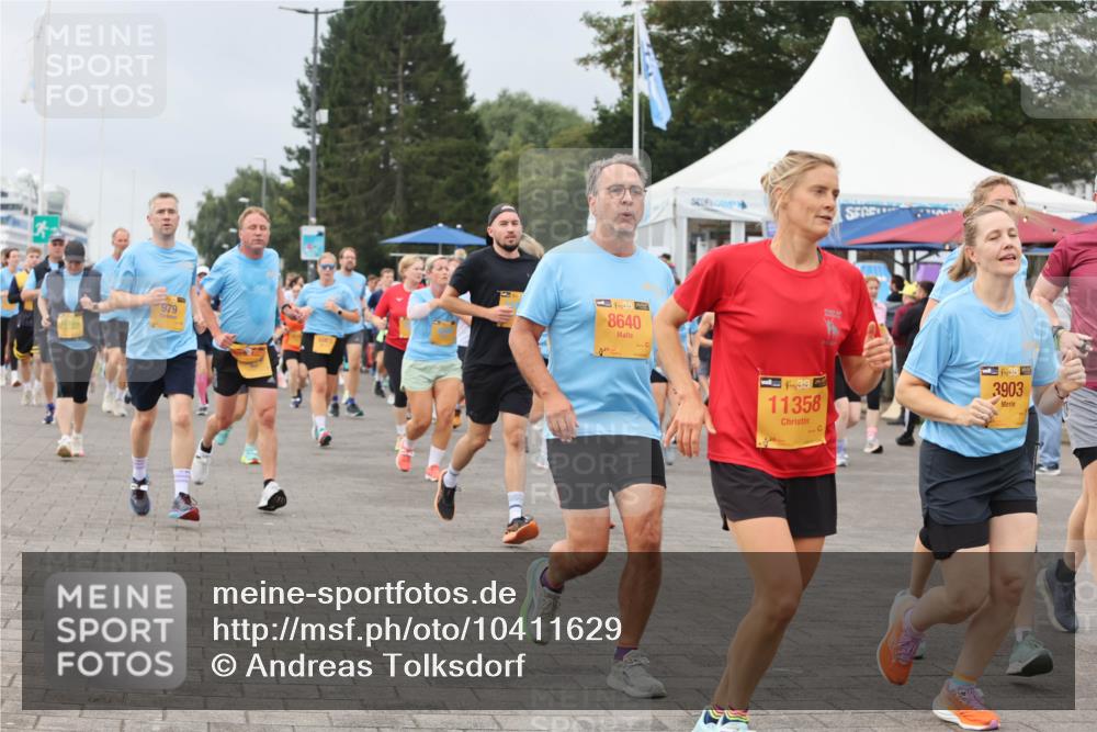 13.09.2026 - Kiel Lauf Andreas Tolksdorf http://msf.ph/oto/10411629 13.09.2026 10:02:09 Kiellinie 12133, 979, 38, 8640, 4, 38, 11358, 38, 3903 meine-sportfotos.de