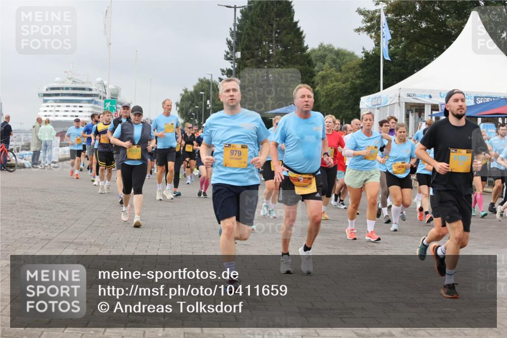 13.09.2026 - Kiel Lauf Andreas Tolksdorf http://msf.ph/oto/10411659 13.09.2026 10:02:10 Kiellinie 13, 12133, 979, 12408, 39, 11851 meine-sportfotos.de