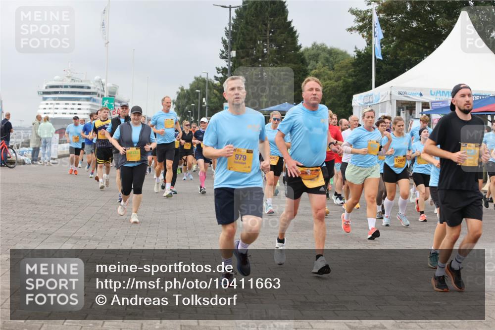 13.09.2026 - Kiel Lauf Andreas Tolksdorf http://msf.ph/oto/10411663 13.09.2026 10:02:10 Kiellinie 12133, 39, 979, 6063, 12408 meine-sportfotos.de