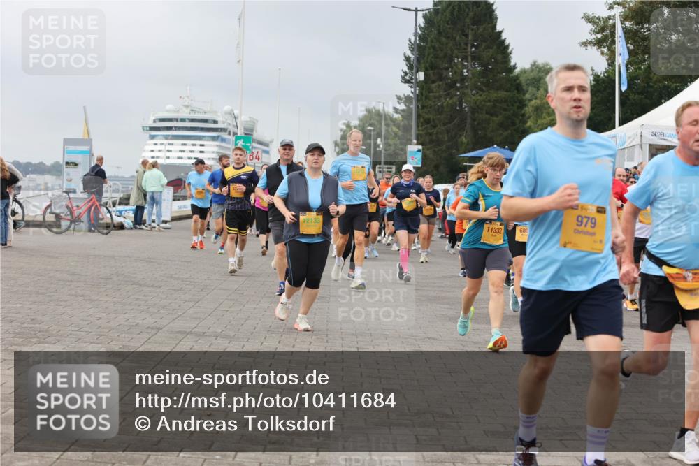 13.09.2026 - Kiel Lauf Andreas Tolksdorf http://msf.ph/oto/10411684 13.09.2026 10:02:11 Kiellinie 84, 12133, 11332, 606, 1, 39, 979 meine-sportfotos.de