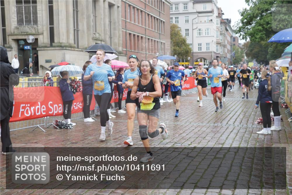 13.09.2026 - Kiel Lauf Yannick Fuchs http://msf.ph/oto/10411691 13.09.2026 10:42:52 Ziel 1975, 2239, 2273, 2999, 3260, 3572, 3584, 4120, 5450, 5814, 5911, 5933, 6129, 6136, 6147, 6320, 6567, 6839, 7188, 7422, 7555, 7657, 7692, 7814, 8287, 8759, 9177, 9341, 10485, 10667, 10711, 11129, 11643, 12208, 12279, 12825, 12827, 239, 757, 1245, 1638, 1680, 2224, 2239, 2314, 2507, 2745, 2820, 3036, 3367, 3474, 3821, 4034, 4320, 4352, 4451, 5476, 5636, 5802, 5877, 5952, 6020, 6088, 6147, 6196, 6615, 7014, 7187, 7299, 7586, 7685, 8304, 9152, 2427, 5437, 7475, 8034, 9420 meine-sportfotos.de