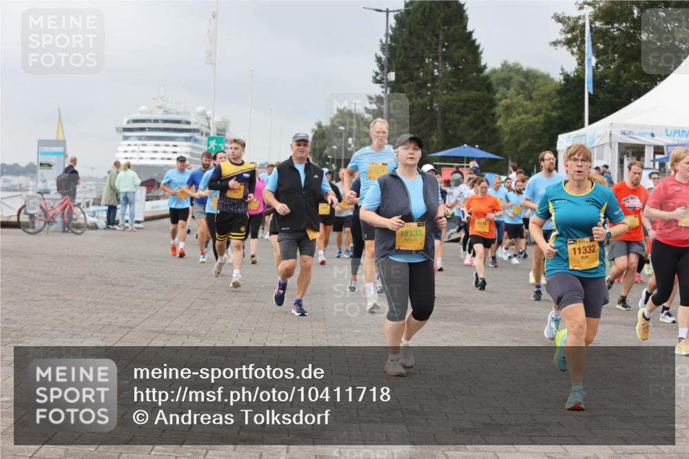 13.09.2026 - Kiel Lauf Andreas Tolksdorf http://msf.ph/oto/10411718 13.09.2026 10:02:12 Kiellinie 12133, 6375, 11332 meine-sportfotos.de