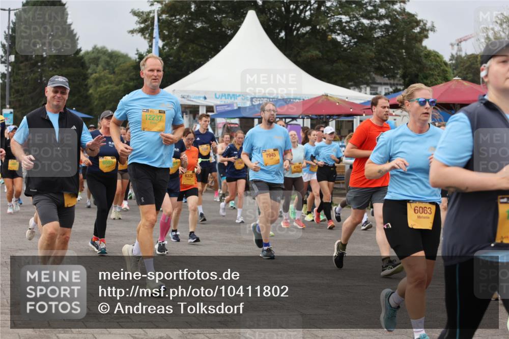 13.09.2026 - Kiel Lauf Andreas Tolksdorf http://msf.ph/oto/10411802 13.09.2026 10:02:15 Kiellinie 6583, 12237, 6375, 7945, 4765, 6063 meine-sportfotos.de
