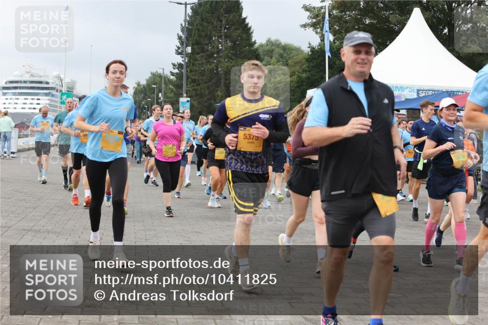 13.09.2026 - Kiel Lauf Andreas Tolksdorf http://msf.ph/oto/10411825 13.09.2026 10:02:16 Kiellinie 5375, 906, 3084 meine-sportfotos.de
