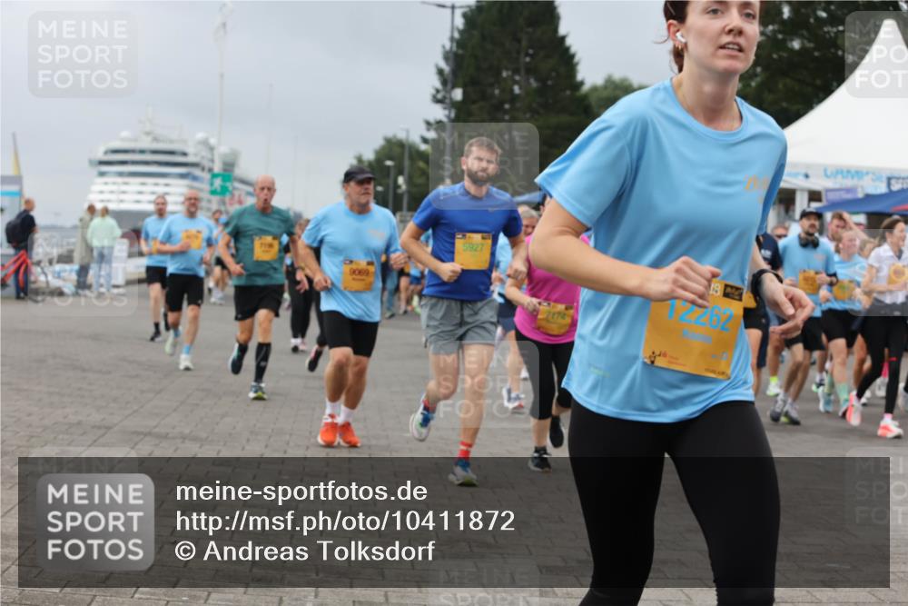 13.09.2026 - Kiel Lauf Andreas Tolksdorf http://msf.ph/oto/10411872 13.09.2026 10:02:18 Kiellinie 5927, 12262 meine-sportfotos.de