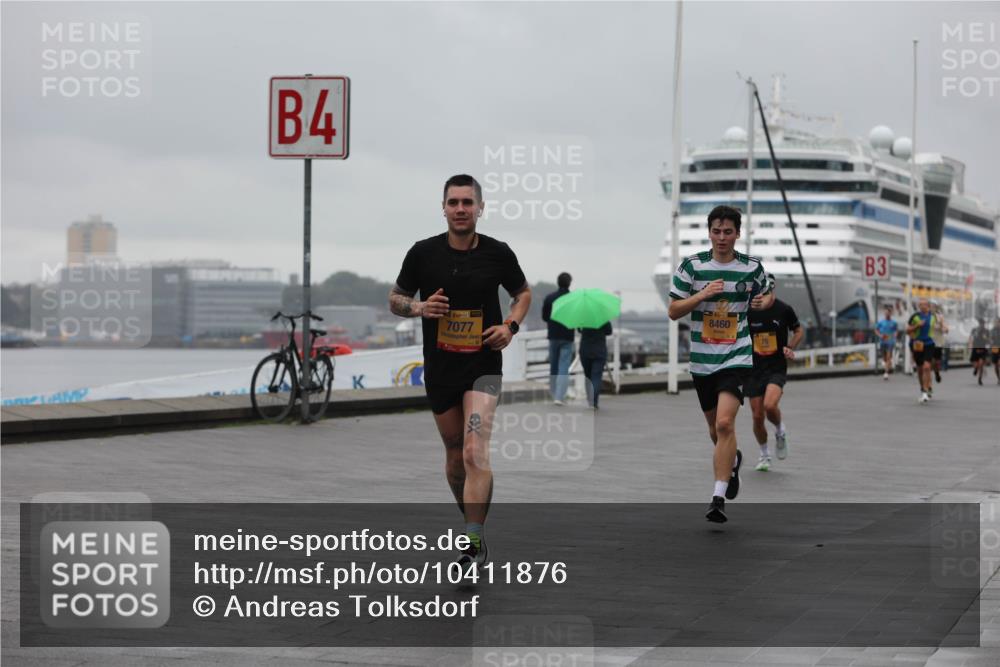 13.09.2026 - Kiel Lauf Andreas Tolksdorf http://msf.ph/oto/10411876 13.09.2026 11:45:06 Kiellinie 4, 38, 7077, 8460, 3 meine-sportfotos.de