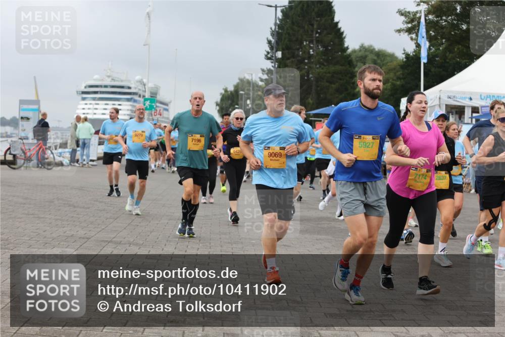 13.09.2026 - Kiel Lauf Andreas Tolksdorf http://msf.ph/oto/10411902 13.09.2026 10:02:18 Kiellinie 9279, 4, 7196, 6426, 9069, 5927, 39, 7174, 2637 meine-sportfotos.de