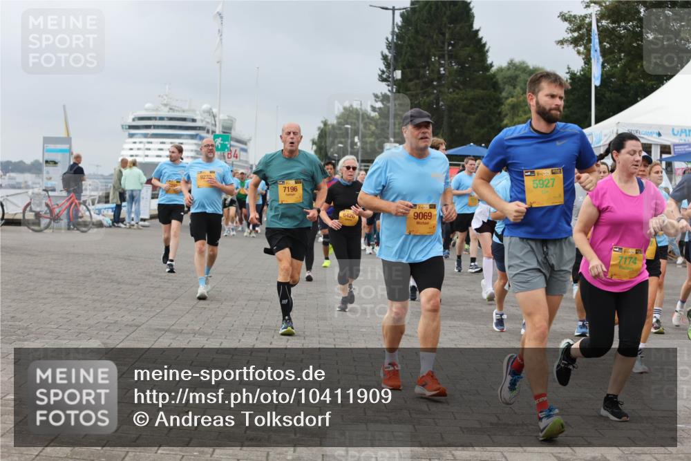 13.09.2026 - Kiel Lauf Andreas Tolksdorf http://msf.ph/oto/10411909 13.09.2026 10:02:19 Kiellinie 9222, 4, 7196, 6426, 9069, 38, 5927, 39, 7174 meine-sportfotos.de