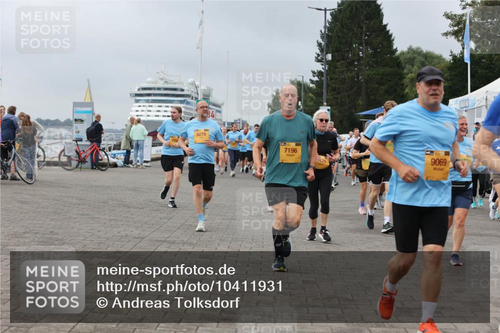 13.09.2026 - Kiel Lauf Andreas Tolksdorf http://msf.ph/oto/10411931 13.09.2026 10:02:19 Kiellinie 7292, 9279, 39, 7196, 26, 9069 meine-sportfotos.de