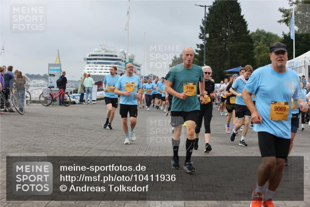 13.09.2026 - Kiel Lauf Andreas Tolksdorf http://msf.ph/oto/10411936 13.09.2026 10:02:20 Kiellinie 9279, 39, 7196, 426, 9069 meine-sportfotos.de