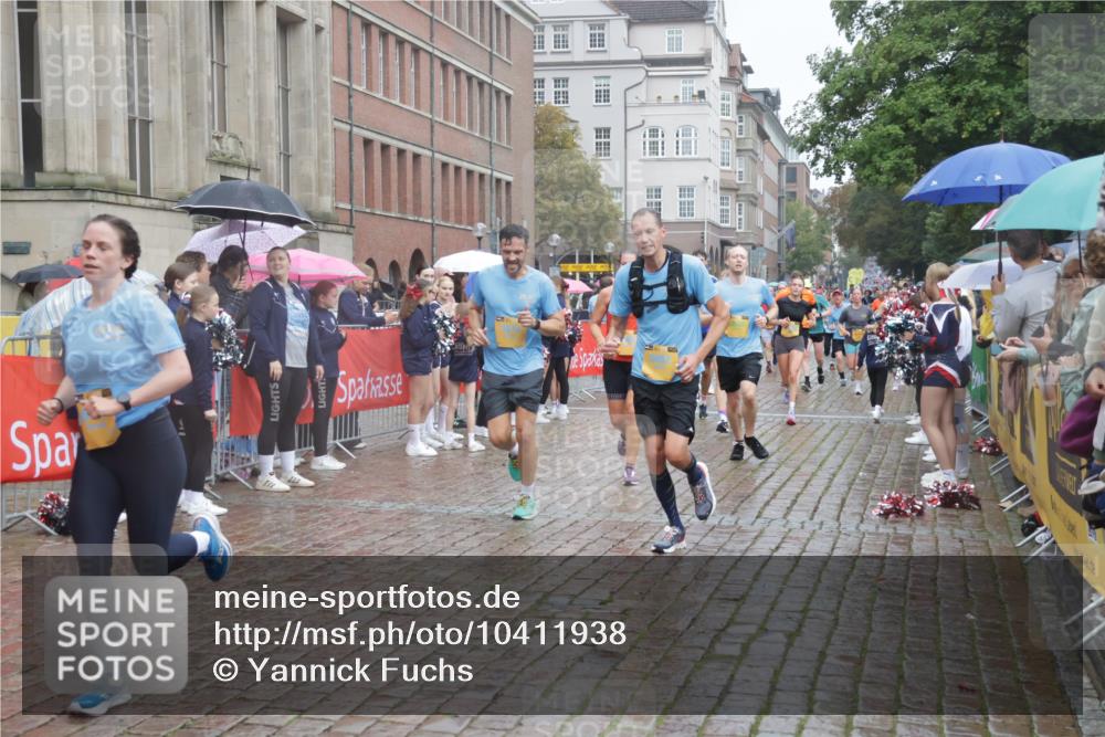 13.09.2026 - Kiel Lauf Yannick Fuchs http://msf.ph/oto/10411938 13.09.2026 10:43:09 Ziel 245, 610, 1121, 1290, 1931, 2376, 2427, 2481, 2502, 2633, 2954, 3169, 3248, 3976, 4825, 5070, 5414, 5437, 6121, 6139, 6179, 6439, 6492, 6713, 9483, 9627, 9632, 10812, 10955, 11146, 11344, 11635, 11726, 11971, 11984, 12040, 12165, 12187, 12480, 12824, 1680, 1975, 2239, 2273, 2627, 2999, 3036, 3248, 3260, 3474, 3572, 3584, 4120, 5298, 5450, 5814, 5911, 5933, 5952, 6129, 6136, 6147, 6196, 6320, 6567, 6839, 7014, 7685, 7692, 485, 681, 1178, 2131, 2887 meine-sportfotos.de