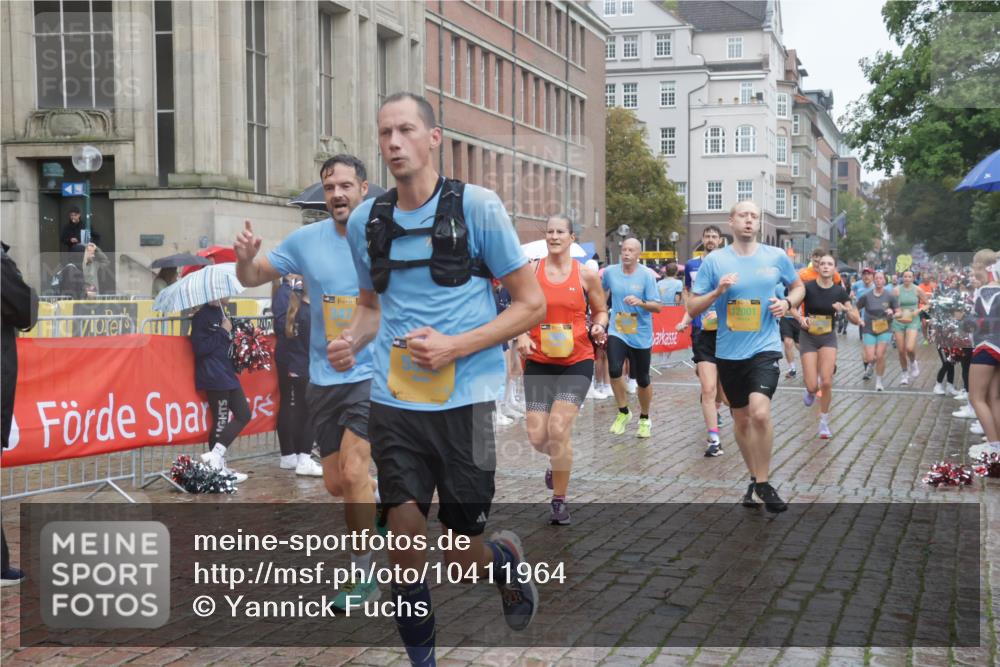 13.09.2026 - Kiel Lauf Yannick Fuchs http://msf.ph/oto/10411964 13.09.2026 10:43:11 Ziel 245, 534, 610, 1069, 1121, 1290, 1931, 2376, 2427, 2502, 2633, 2954, 3169, 3976, 4124, 4825, 5070, 5414, 5437, 6139, 6179, 6231, 6439, 6492, 6713, 8038, 8511, 9483, 9627, 9632, 10812, 10955, 11162, 11344, 11635, 11971, 12040, 12165, 12187, 12480, 12824, 1680, 1975, 2239, 2273, 2427, 2481, 2627, 2999, 3036, 3248, 3260, 3474, 3572, 3584, 4120, 5298, 5450, 5814, 5911, 5933, 5952, 6121, 6129, 6136, 6147, 6196, 6320, 6567, 6839, 7014, 7685, 7692, 485, 681, 1178, 2131, 2887 meine-sportfotos.de