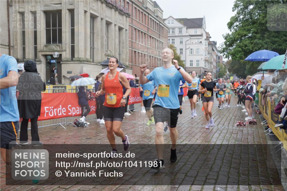 13.09.2026 - Kiel Lauf Yannick Fuchs http://msf.ph/oto/10411981 13.09.2026 10:43:12 Ziel 245, 534, 610, 1069, 1121, 1290, 1931, 2376, 2502, 2633, 2954, 3169, 3976, 4124, 4825, 5070, 5414, 5437, 6139, 6231, 6439, 6492, 6655, 6713, 8038, 8511, 9483, 9627, 9632, 10812, 10955, 11162, 11635, 11971, 12040, 12165, 12187, 12480, 12824, 1680, 1975, 2239, 2273, 2427, 2481, 2627, 2999, 3036, 3248, 3260, 3474, 3572, 3584, 4120, 5298, 5437, 5450, 5814, 5911, 5933, 5952, 6121, 6129, 6136, 6147, 6320, 6567, 6839, 7014, 7685, 7692, 485, 681, 1178, 2131, 2887 meine-sportfotos.de