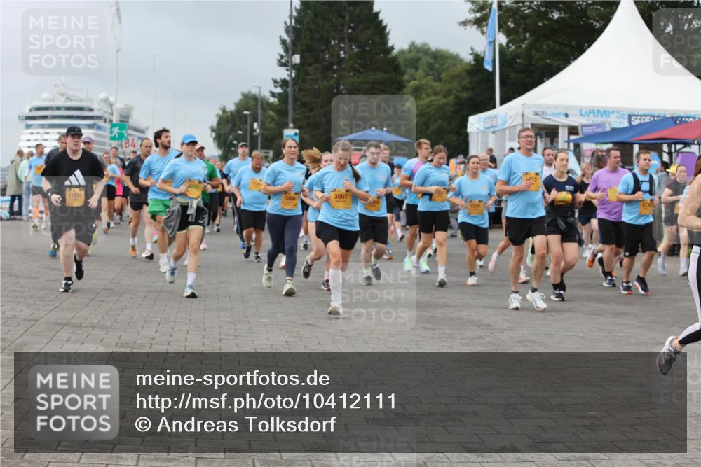 13.09.2026 - Kiel Lauf Andreas Tolksdorf http://msf.ph/oto/10412111 13.09.2026 10:02:26 Kiellinie 11016, 84, 5406, 3061, 712, 8734 meine-sportfotos.de